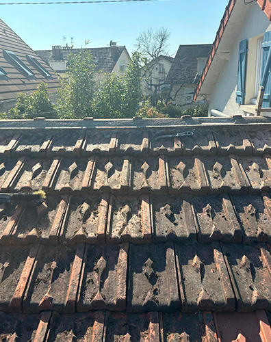 Installation de gouttière en PVC à La Courneuve (93120) en Seine-Saint-Denis (93)